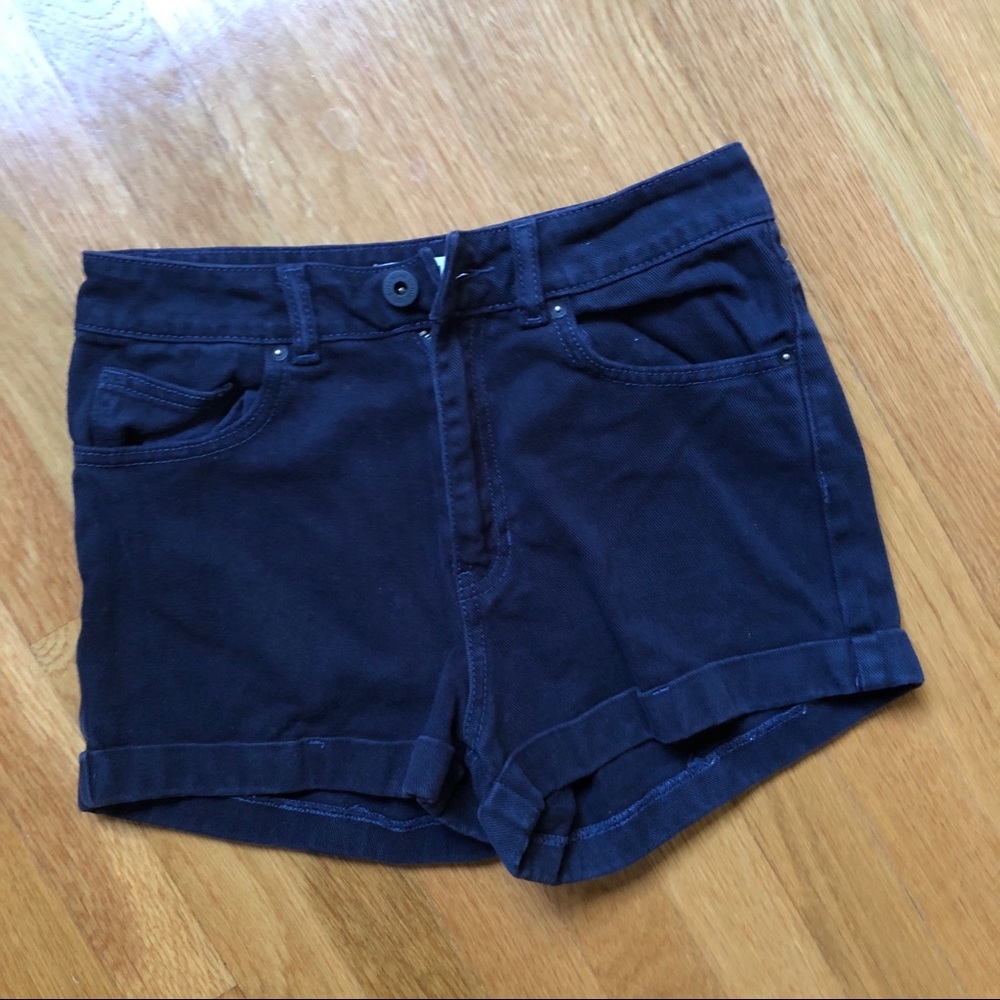 Bullhead black jean shorts